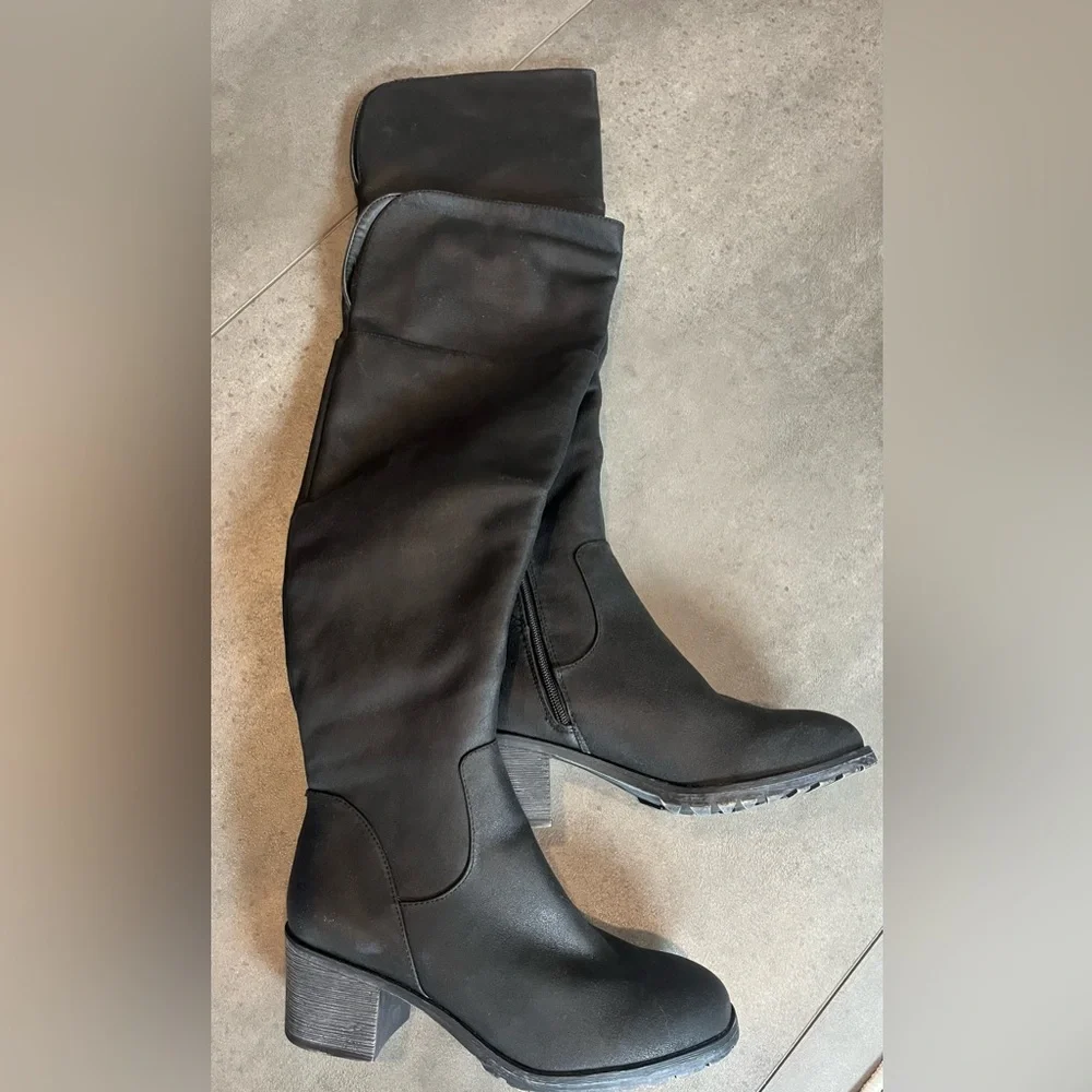 Nwot Black Over the Knee Boots… - Picture 5 of 10